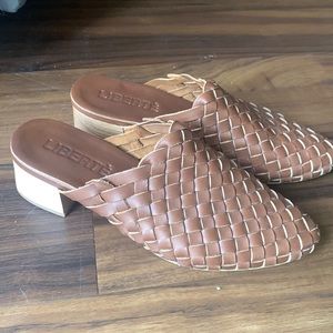 Liberte leather shoes